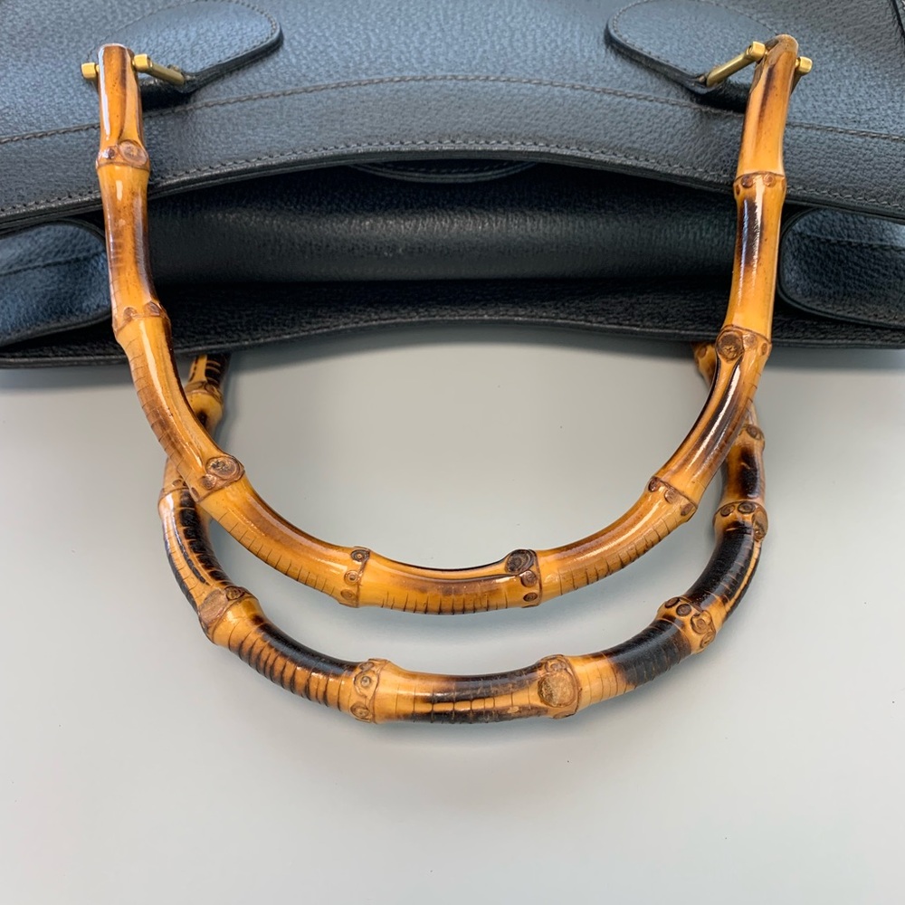 GUCCI Diana Medium Leather Tote - Picture 9 of 16